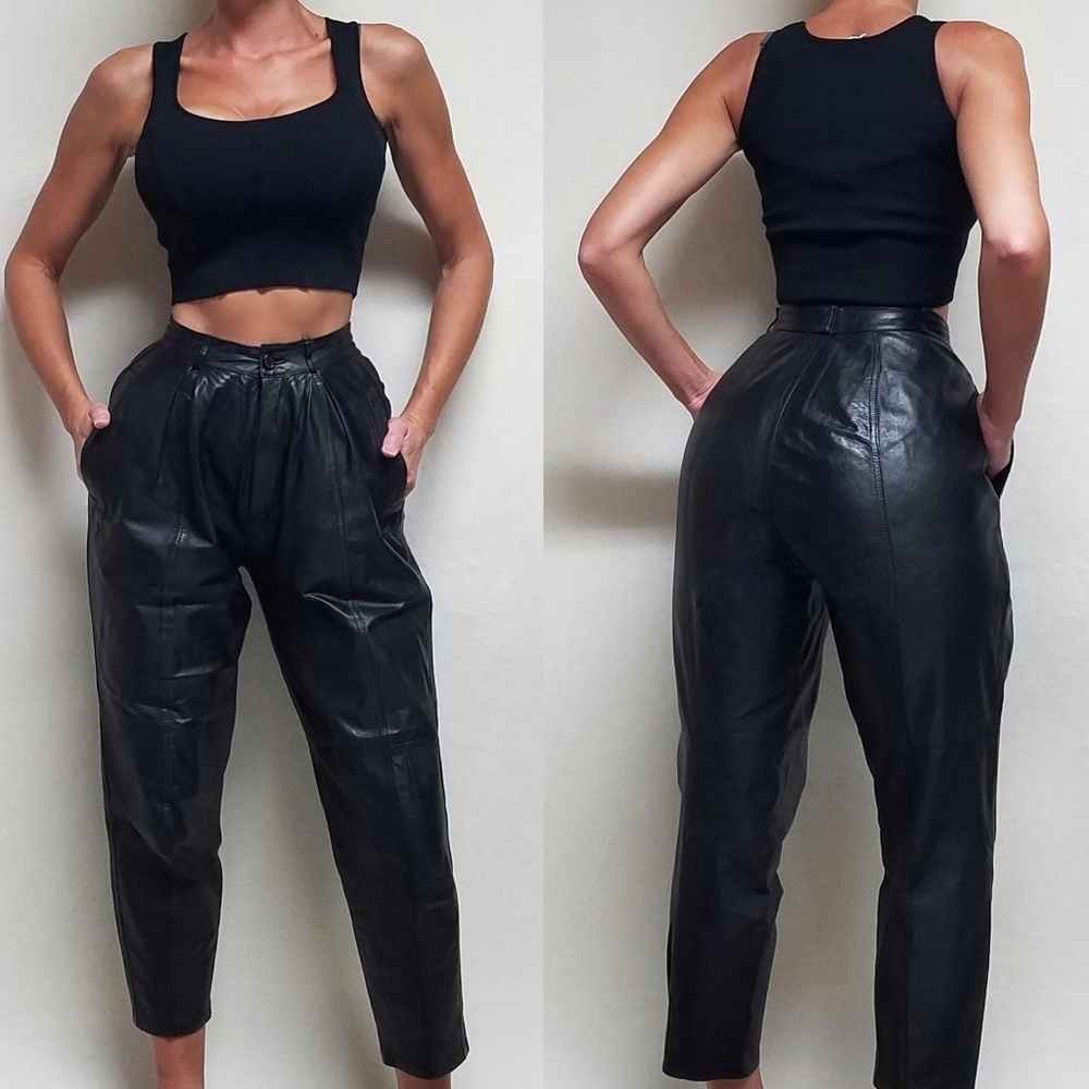 80s Vintage Toffs Black Pleated Tapered Leg High Waisted Leather Pants Trousers